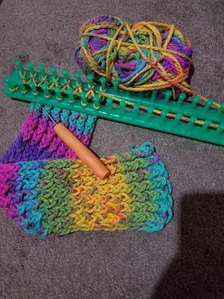 Loom Knitting  Loom knitting stitches, Loom crochet, Loom